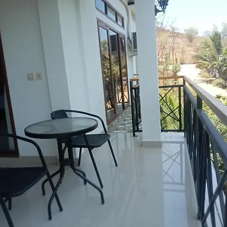 Warm Villas Lombok Kuta  Exterior photo