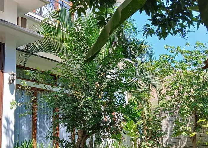 Warm Villas Lombok