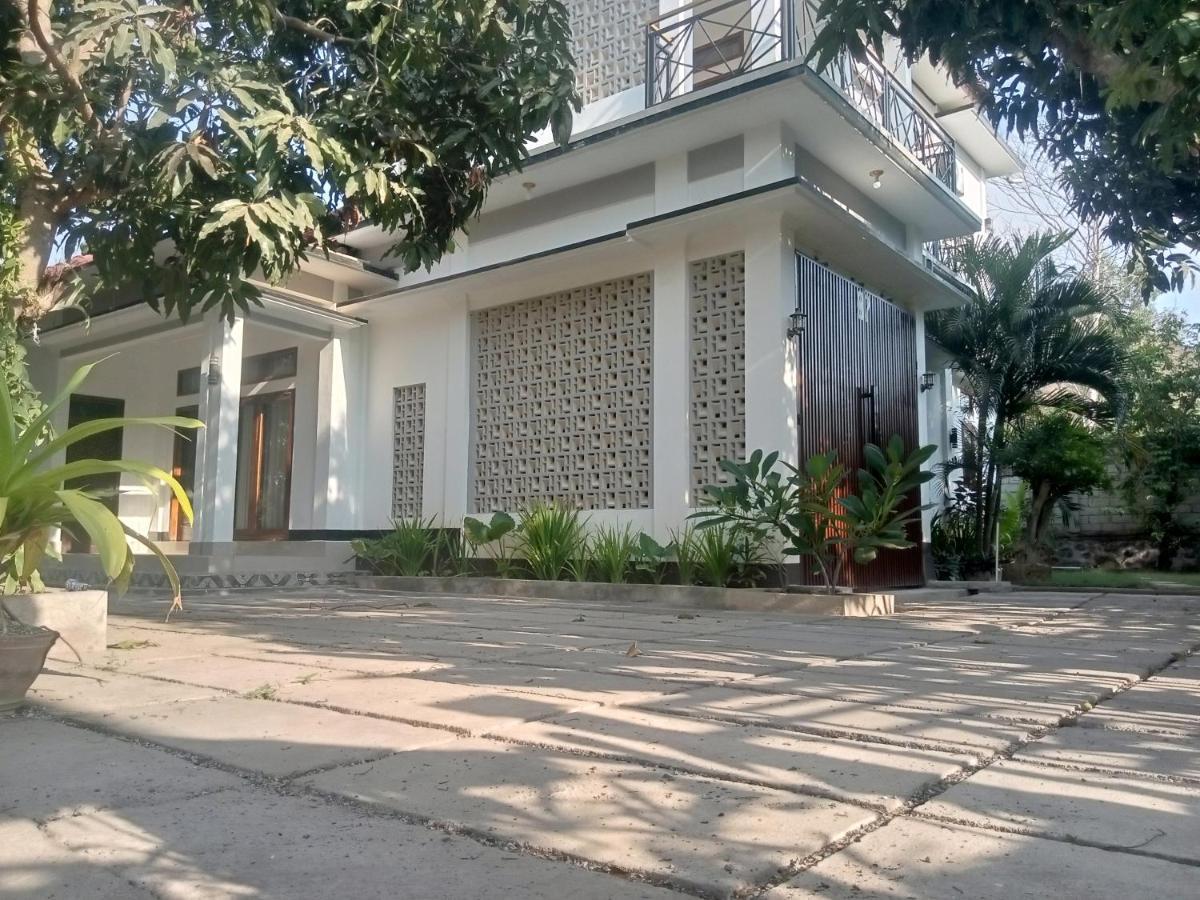 Warm Lombok Holiday home *